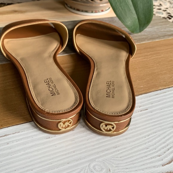 Michael Kors Joy Slide - Leather - Size US 8 - Never worn! With original box - Picture 3 of 15